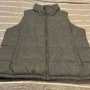 Old navy warmest vest no signs of wear